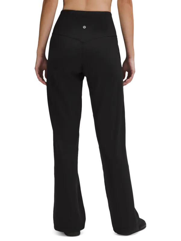 /original/LW5EGZS_0001_LULU_1_3.png_convert-600x800