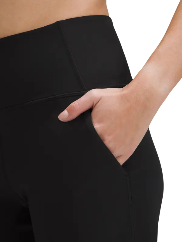 /original/LW5EGZS_0001_LULU_1_4.png_convert-600x800