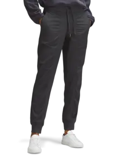 /original/LW5ENMS_030210_LULU_30210_1.png_convert-240x320