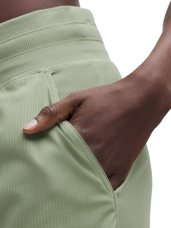 /original/LW5ENMS_038452_LULU_38452_4.png_convert-600x800