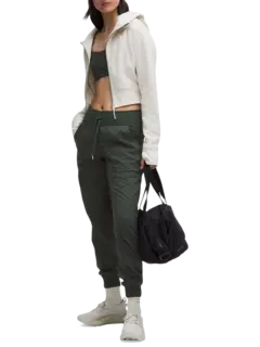 /original/LW5ENMS_049106_LULU_49106_2.png_convert-240x320