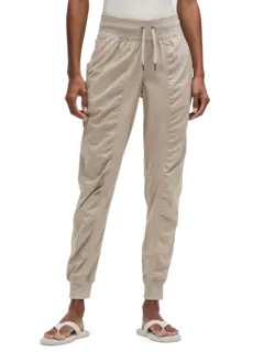 /original/LW5ENMS_070108_LULU_70108_1.png_convert-240x320