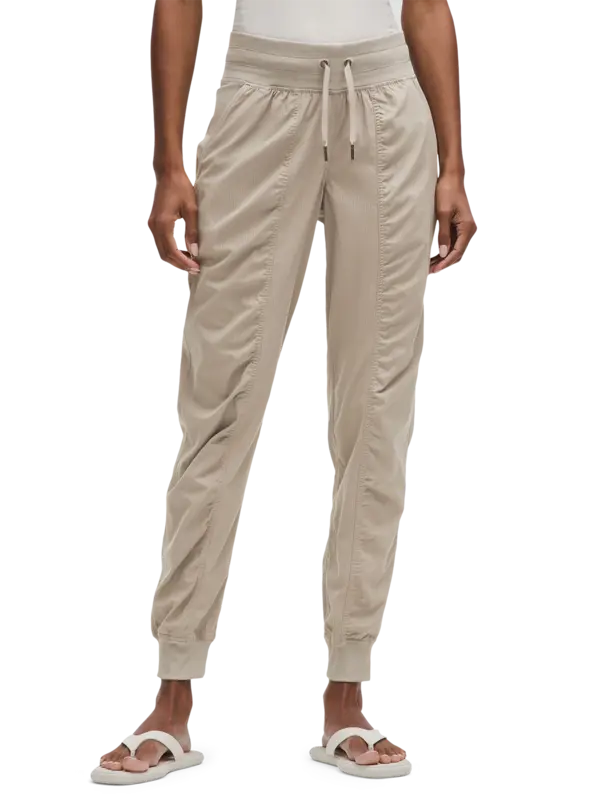 /original/LW5ENMS_070108_LULU_70108_1.png_convert-600x800