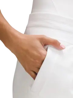 /original/LW5ENNR_0002_LULU_2_5.png_convert-240x320