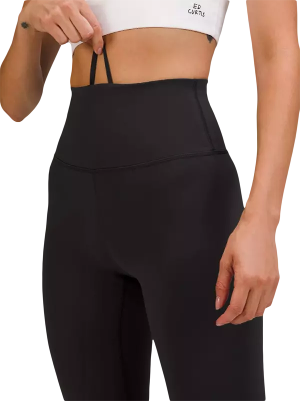 /original/LW5ETVA_0001_LULU_1_4.png_convert-600x800