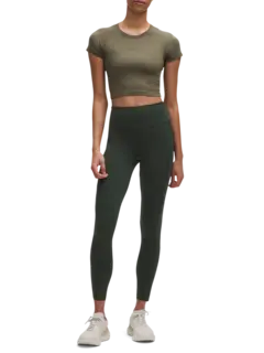 /original/LW5FARS_049106_LULU_49106_2.png_convert-240x320