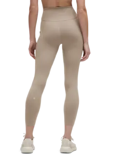 /original/LW5FARS_070108_LULU_70108_3.png_convert-240x320