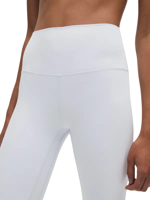 /original/LW5FBUS_068839_LULU_68839_4.png_convert-600x800