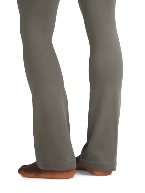 /original/LW5FCHS_036763_LULU_36763_5.png_convert-600x800