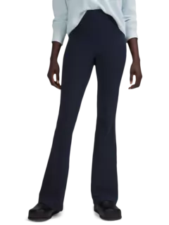 بنطال جروف من قماش نولو بقصة ضيقة من الأعلى وواسعة من الأسفل بخصر مرتفع للغاية