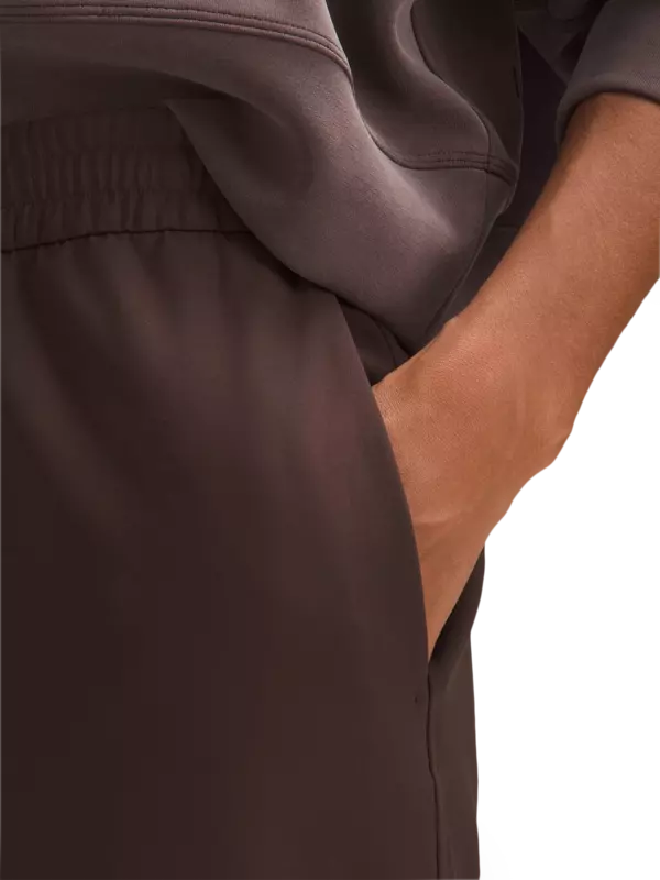 بنطال بقصة أرجل مستقيمة وخصر متوسط الارتفاع من قماش لوكستريم