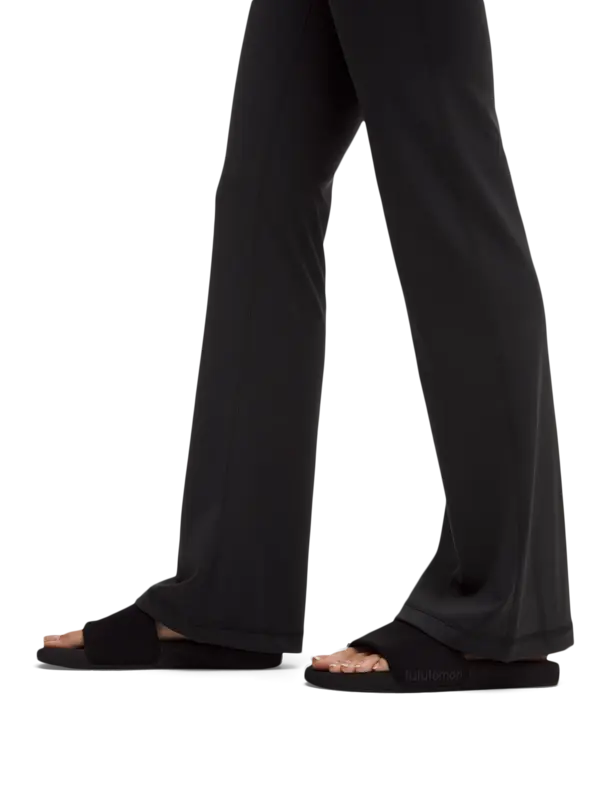 /original/LW5FXVS_0001_LULU_1_5.png_convert-600x800