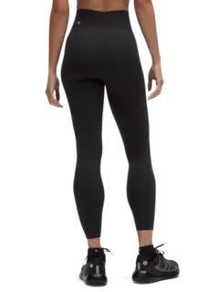 /original/LW5FZES_0001_LULU_1_3.png_convert-240x320