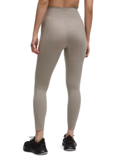 /original/LW5FZES_070108_LULU_70108_3.png_convert-240x320