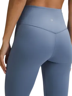 بنطال قصير ألاين بقصة ضيقة من الأعلى وواسعة من الأسفل بتصميم غير متماثل مقاس 32 بوصة من لولوليمن