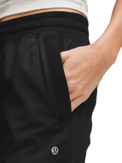 /original/LW5GILS_0001_LULU_1_5.png_convert-240x320
