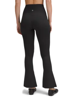 /original/LW5GIQS_0001_LULU_1_3.png_convert-240x320