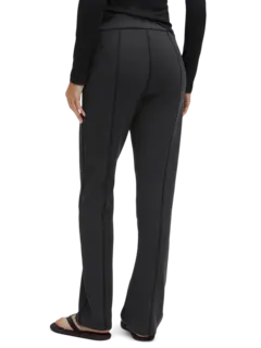 /original/LW5GQNS_0001_LULU_1_3.png_convert-240x320