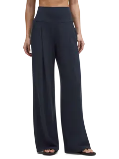 /original/LW5GRES_031382_LULU_31382_1.png_convert-240x320