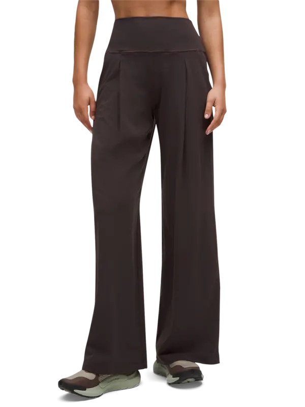 /original/LW5GRES_041179_LULU_41179_1.png_convert-600x800