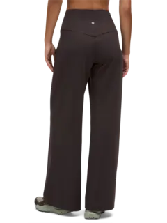 /original/LW5GRES_041179_LULU_41179_3.png_convert-240x320