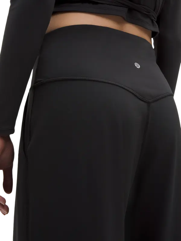 /original/LW5GRFR_0001_LULU_1_5.png_convert-600x800