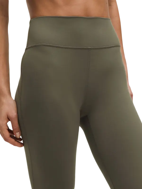 /original/LW5HAOR_045739_LULU_45739_4.png_convert-600x800