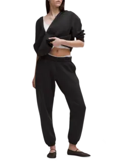 /original/LW5HLBS_0001_LULU_1_2.png_convert-240x320