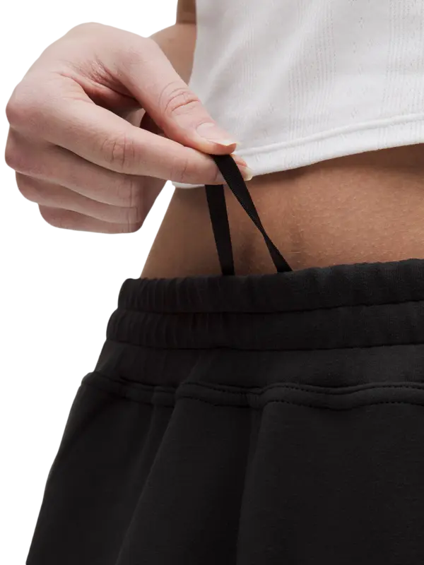 /original/LW5HLBS_0001_LULU_1_5.png_convert-600x800