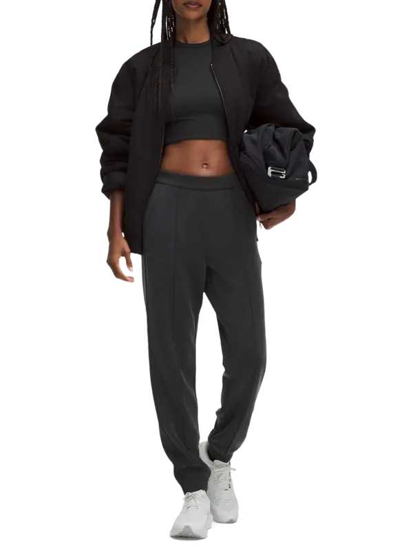 /original/LW5HVSS_0001_LULU_1_2.png_convert-600x800