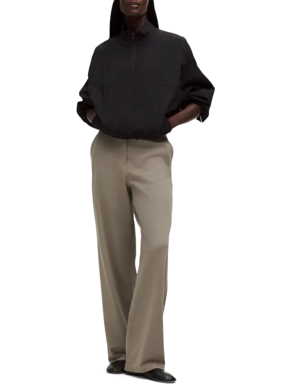 /original/LW5IB7S_070108_LULU_70108_2.png_convert-600x800