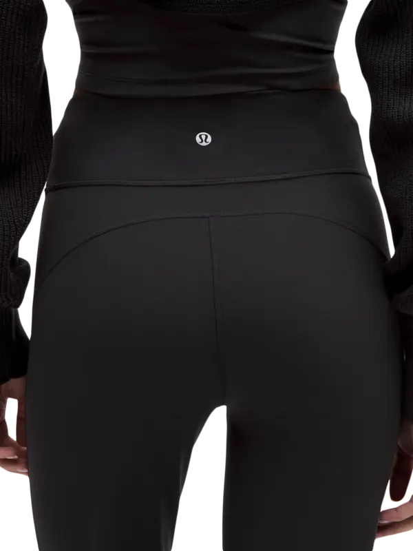 /original/LW5IGVS_0001_LULU_1_5.png_convert-600x800