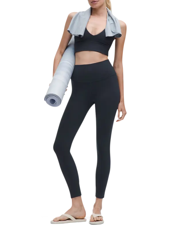/original/LW5IL0S_031382_LULU_31382_2.png_convert-600x800
