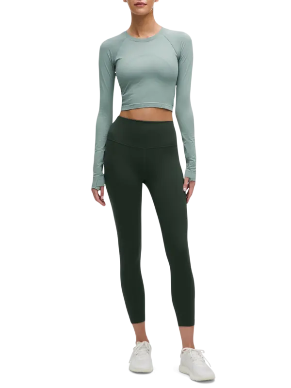 /original/LW6BNFS_049106_LULU_49106_2.png_convert-600x800