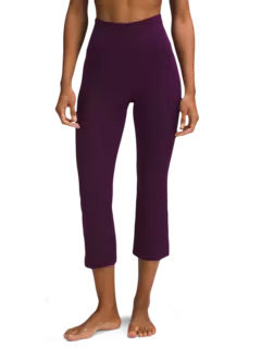 بنطال جروف قصير بخصر مرتفع للغاية مقاس 23 بوصة