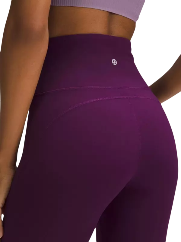 بنطال جروف قصير بخصر مرتفع للغاية مقاس 23 بوصة