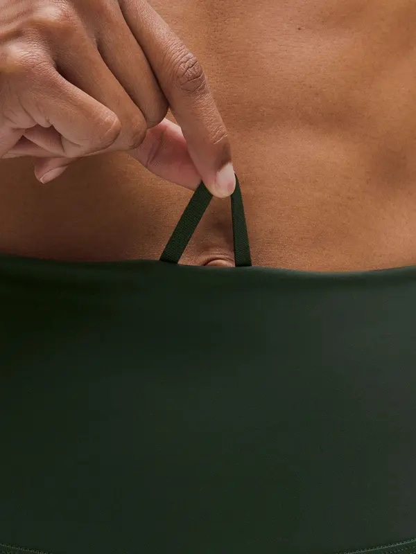 /original/LW7BH0S_049106_LULU_49106_4.png_convert-600x800