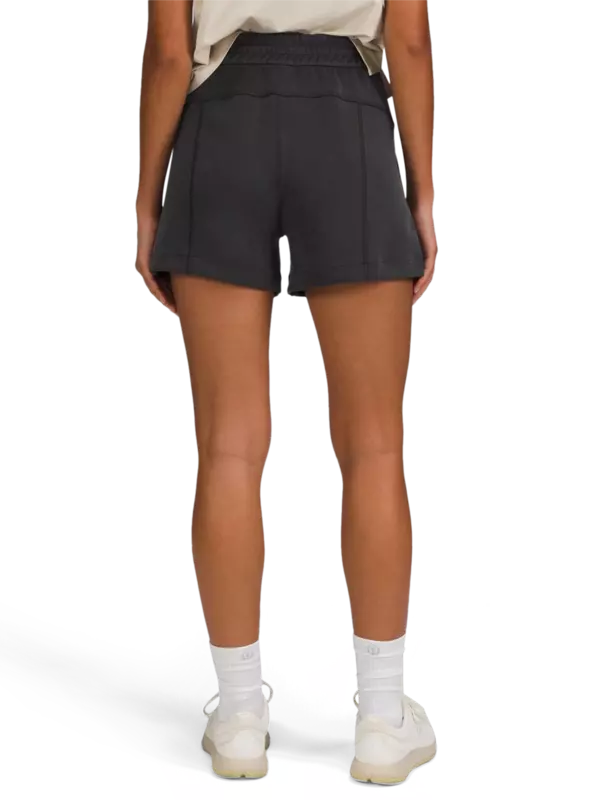 شورت عالي الخصر مقاس 4 بوصة من قماش Softstreme