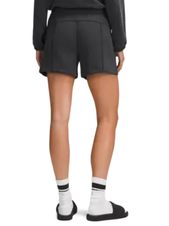 /original/LW7DDJS_0001_LULU_1_3.png_convert-240x320