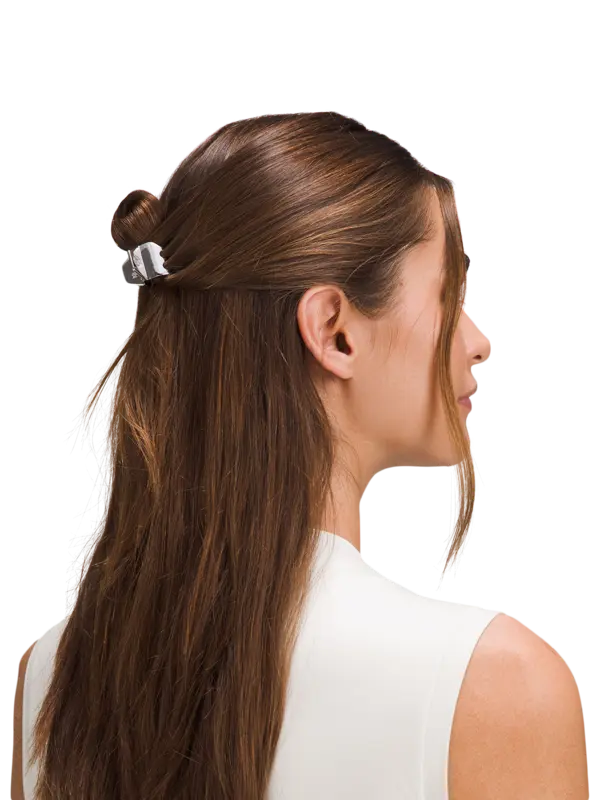 /original/LW9FGOS_0293_LULU_293_2.png_convert-600x800