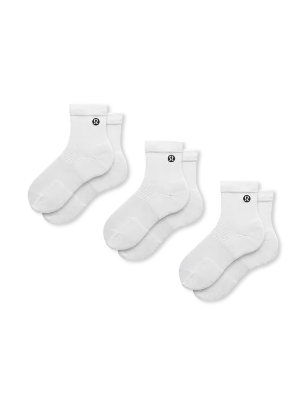 /original/LW9FOSS_0002_LULU_2_1.png_convert-600x800