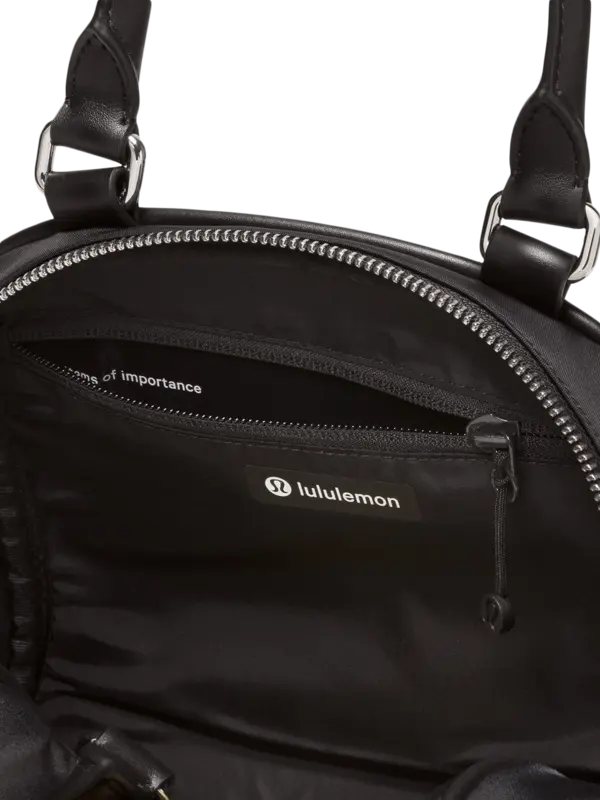 /original/LW9FPHS_0001_LULU_1_4.png_convert-600x800