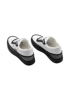 سنيكرز سكيتر جوم سول للرجال