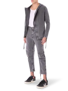 /original/M1033_LHNI_Grey_2.png_convert-240x320