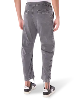 /original/M1033_LHNI_Grey_3.png_convert-240x320