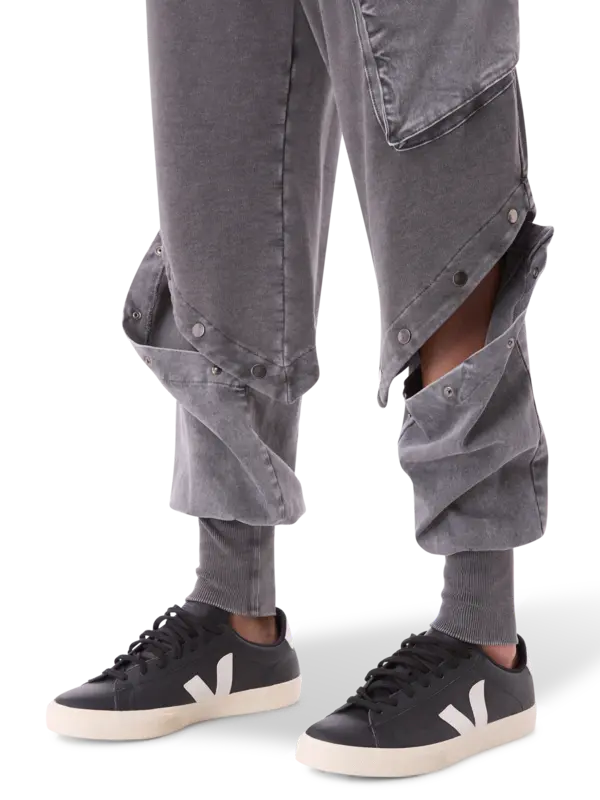 /original/M1043_LHNI_Grey_7.png_convert-600x800