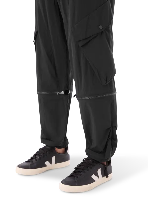 /original/M1066_LHNI_Black_5.png_convert-600x800