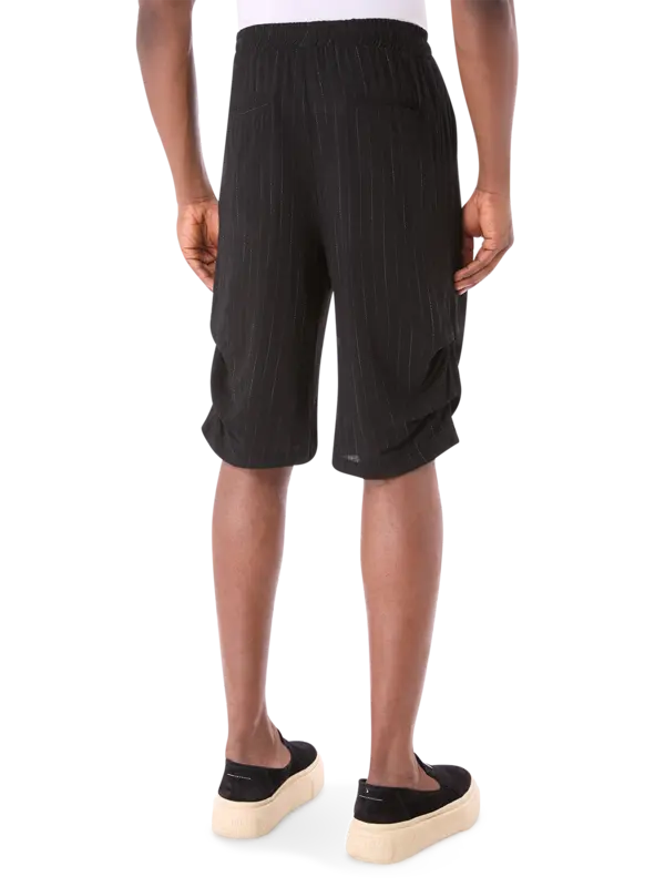 /original/M1068_LHNI_Black_3.png_convert-600x800