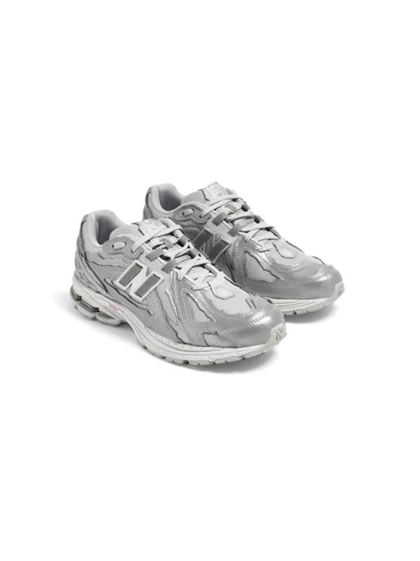 1906 Low Top Sneakers