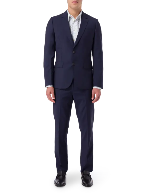 بدلة بصف واحد من الأزرار